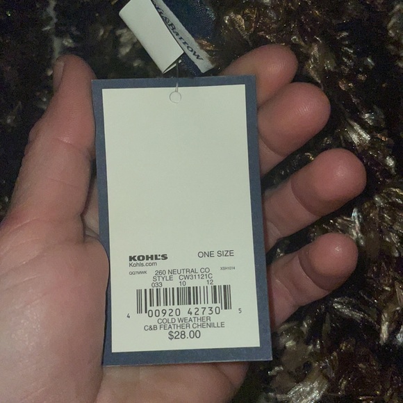 NWT Scarf Croft & Barrow - Picture 3 of 4